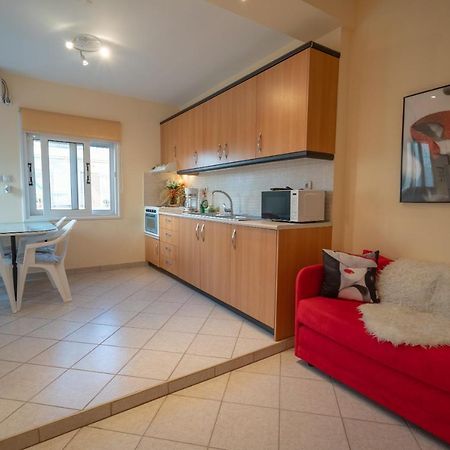 Attica Train Station 1 Bedroom 4 Pers Apartment Атина Екстериор снимка