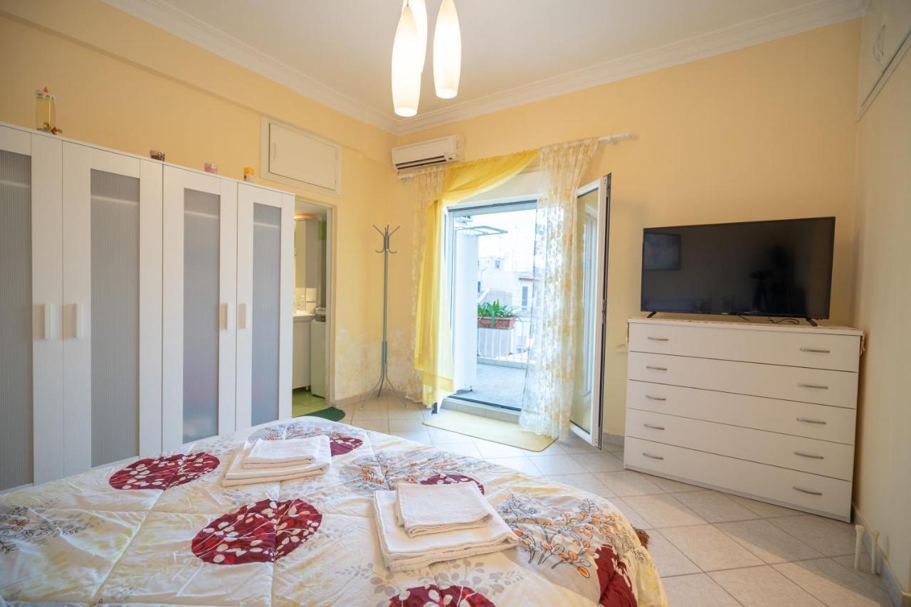 Attica Train Station 1 Bedroom 4 Pers Apartment Атина Екстериор снимка